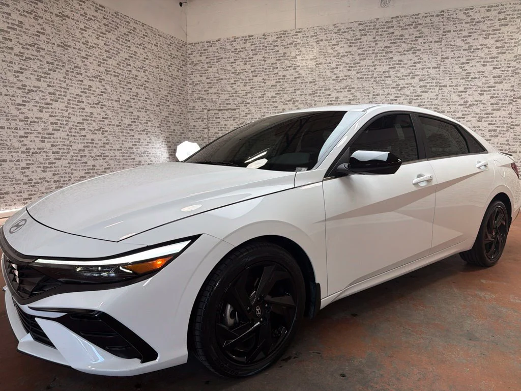 Used 2026 Serenity White Hyundai SEL Sport image 1