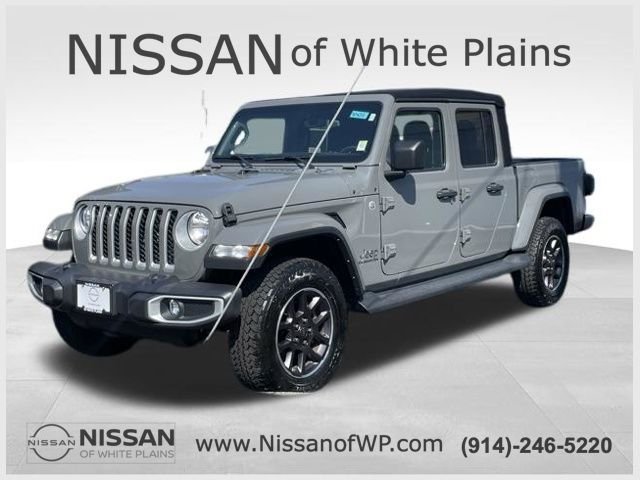 2022 Jeep Gladiator Overland's photo