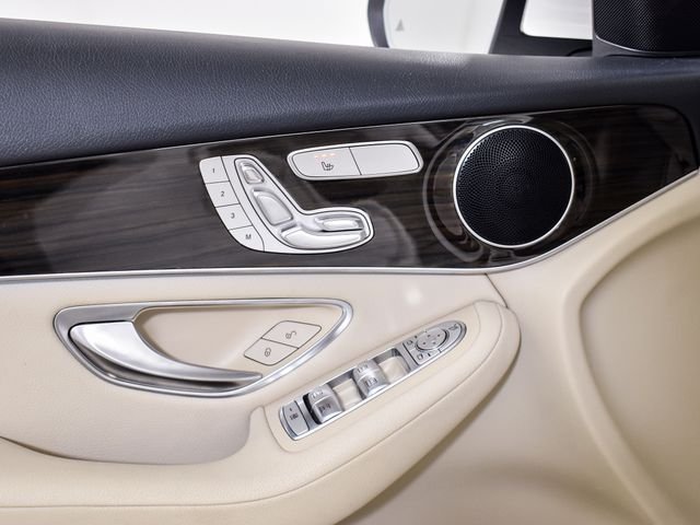 Used 2019 White Mercedes-Benz GLC 300 image 19