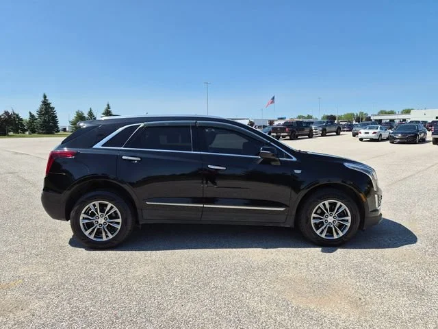 Used 2021 STELLAR BLACK METALLIC Cadillac AWD Premium Luxury image 4