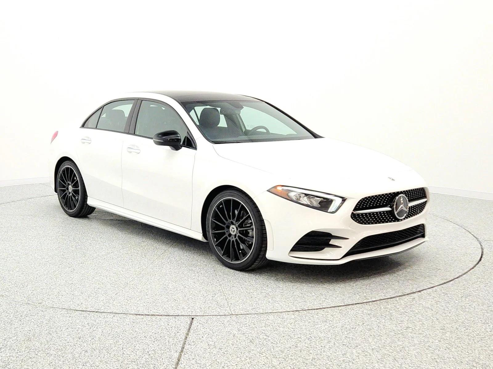 Used 2022 Polar White Mercedes-Benz A 220 Sedan image 3