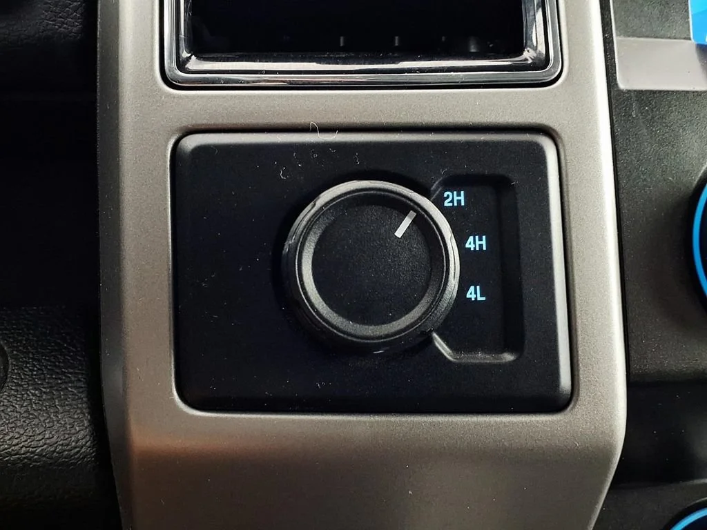Used 2020 Magnetic Metall Ford XL image 16
