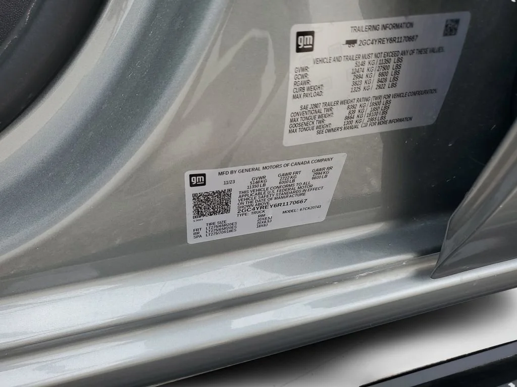 Used 2024 Sterling Gray Metallic Chevrolet High Country image 28