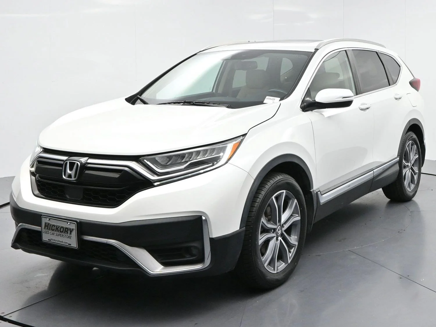 Used 2020 Platinum White Pearl Honda Touring image 3