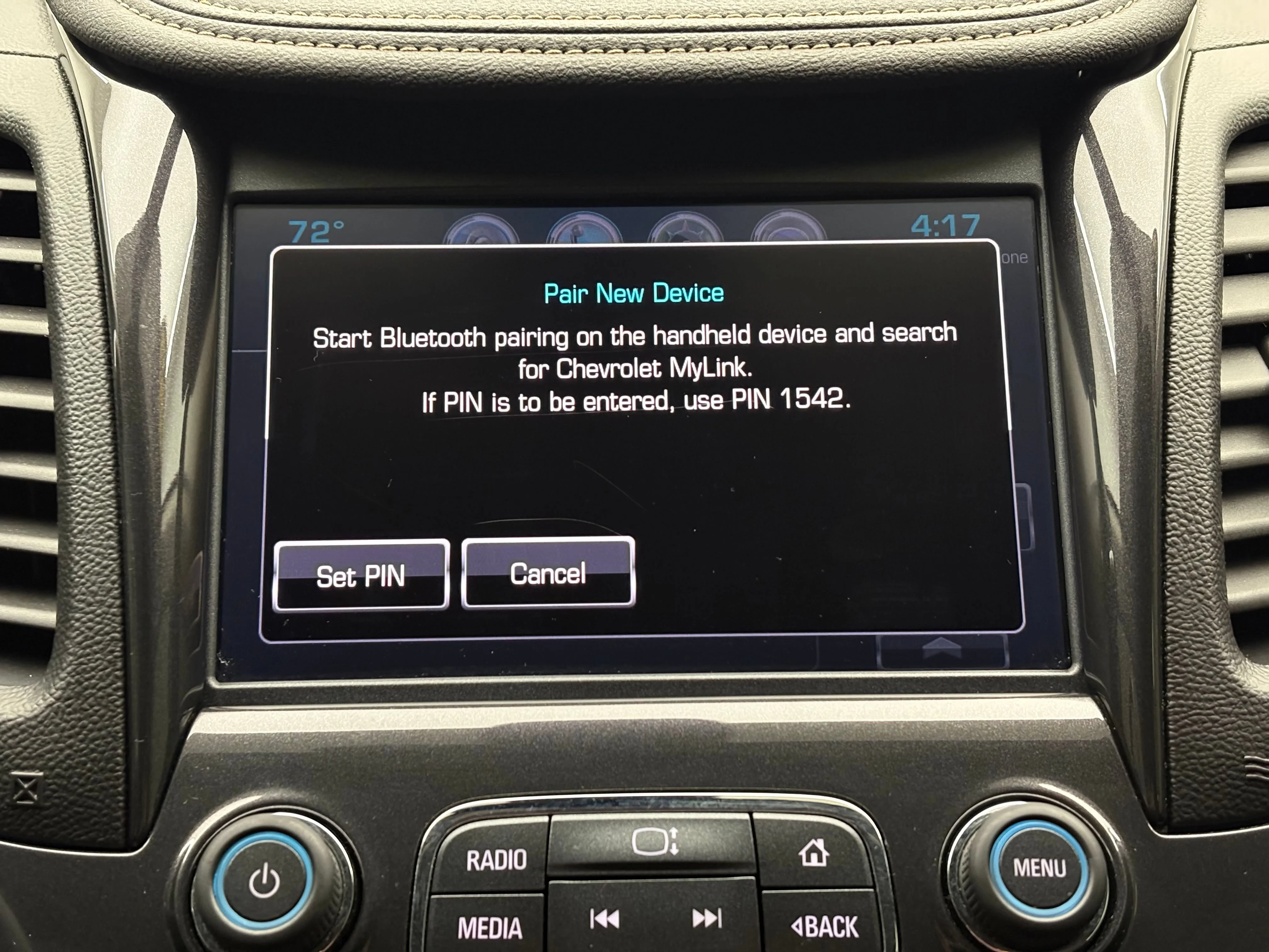 Used 2018 BLACK Chevrolet Premier image 28