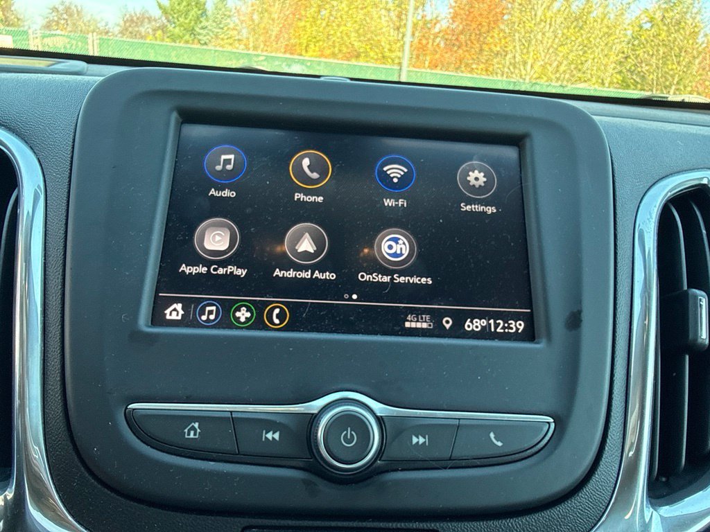 Used 2020 Summit White Chevrolet LT image 14