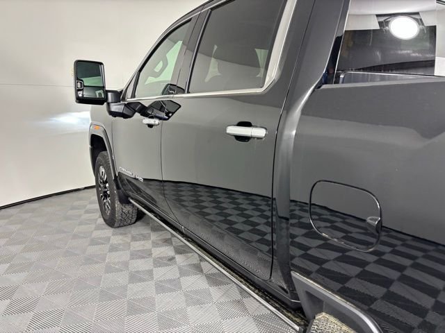 New 2026 Black GMC Denali Ultimate image 10