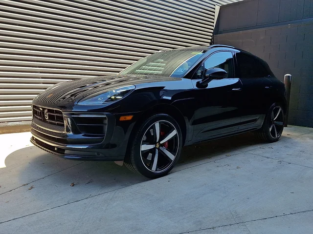 2025 Porsche Macan S