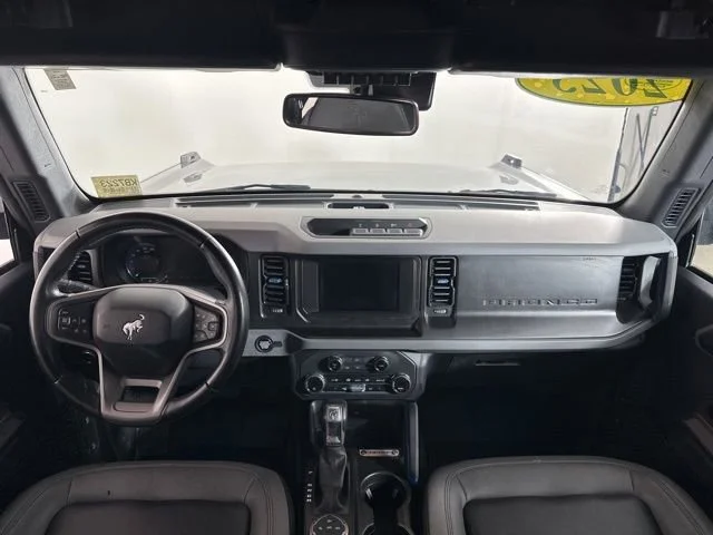 Used 2023  Ford Base image 18