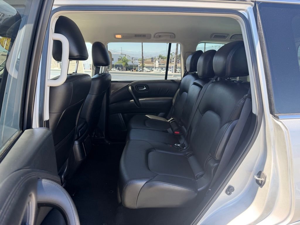 Used 2023 Brilliant Silver Metallic Nissan SV image 4