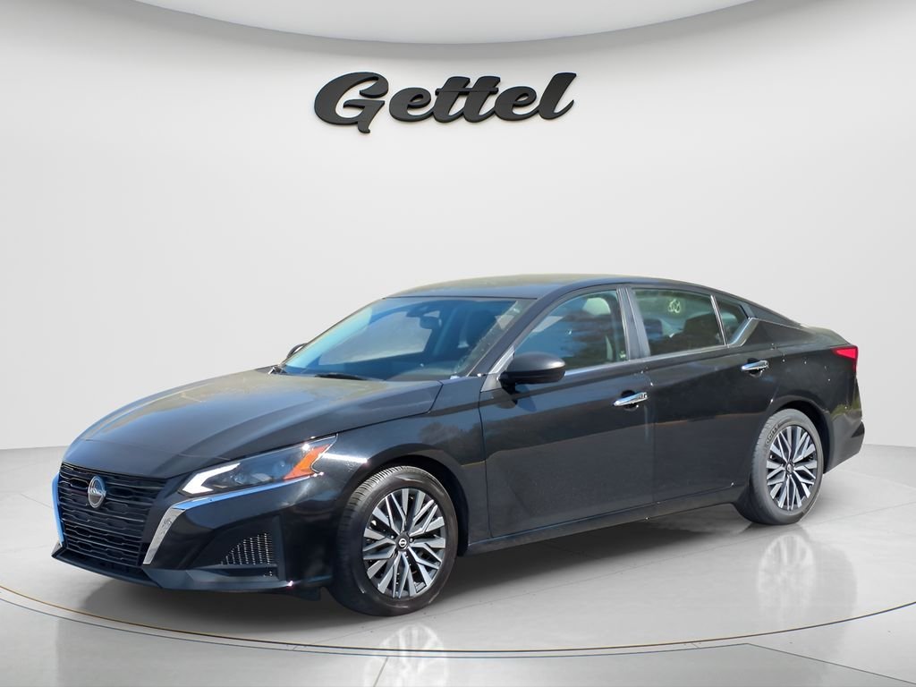 2024 Nissan Altima SV