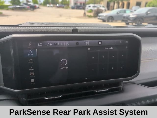 Used 2025 Gray Jeep Sahara 4xe image 7