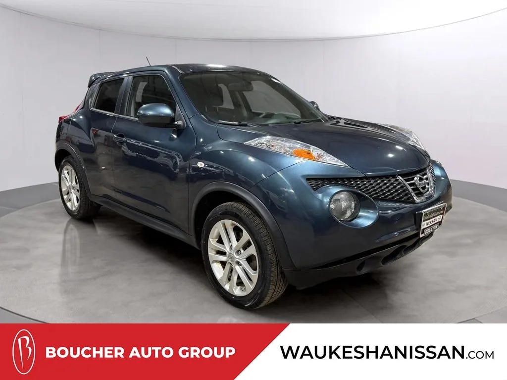 2014 Nissan Juke SV AWD CVT's photo