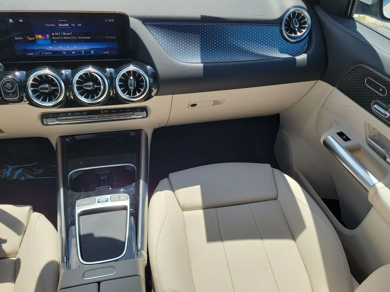 Certified Used 2026 White Mercedes-Benz GLA 250 image 16