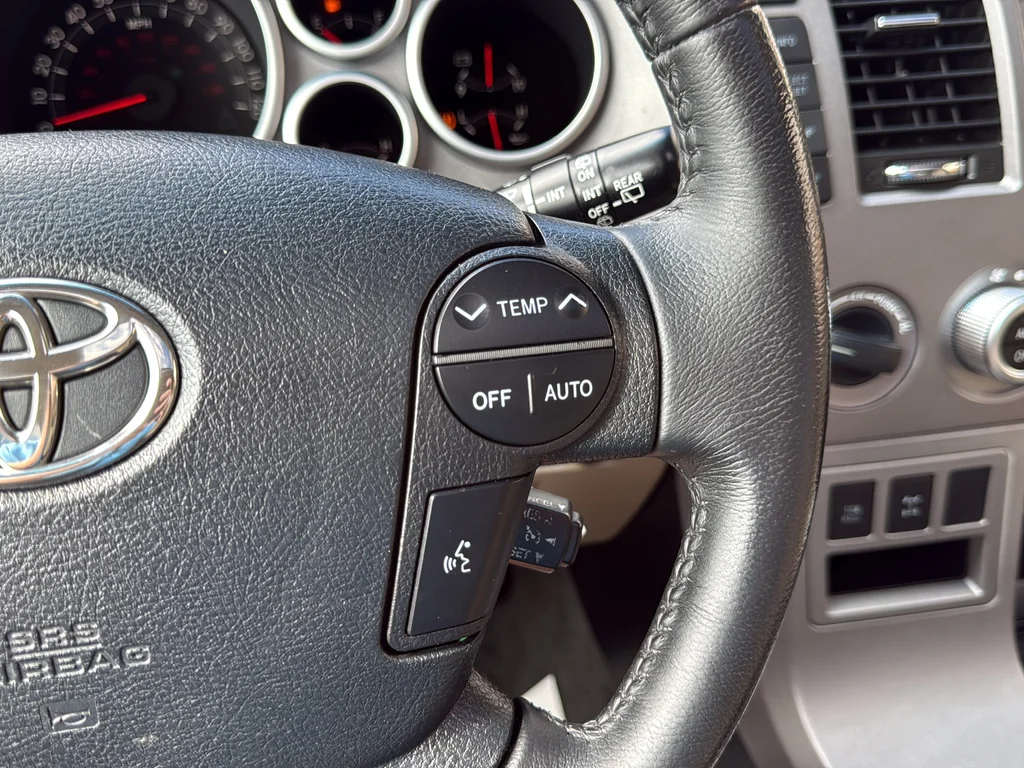 Used 2012 Black Toyota Limited image 17