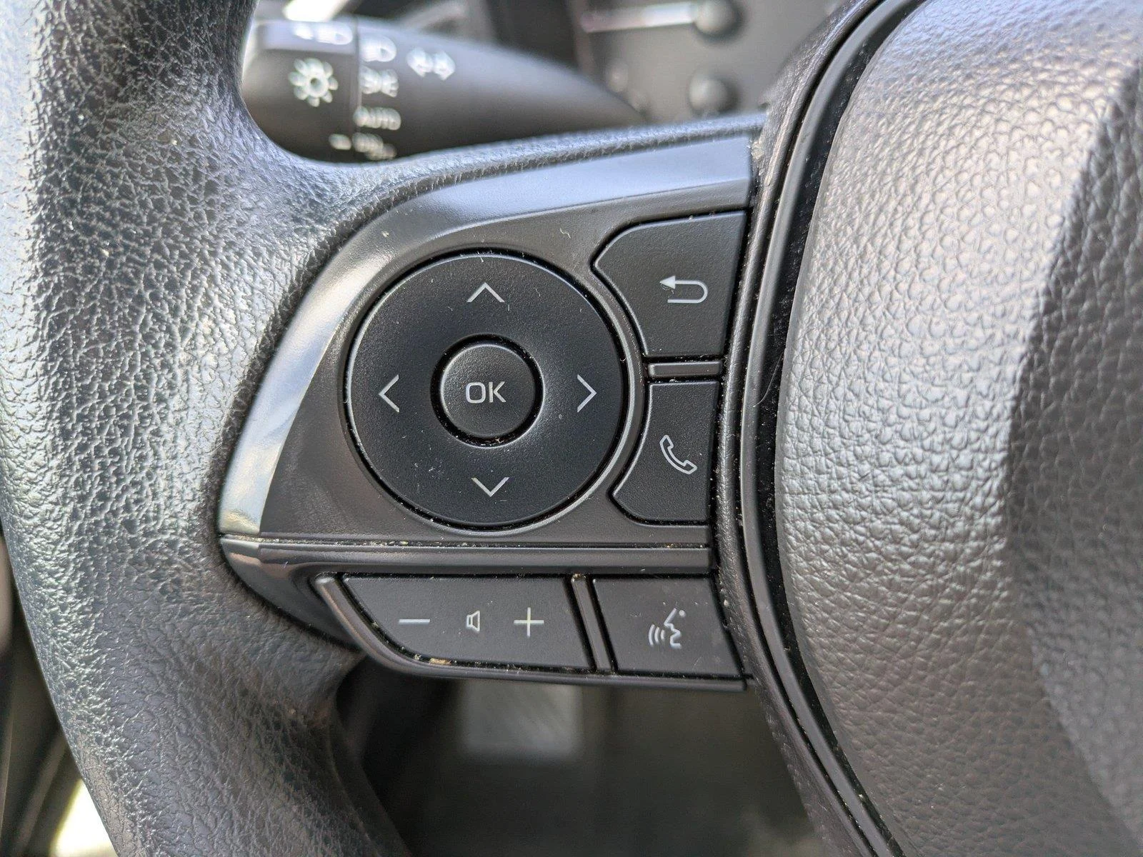 Certified Used 2024  Toyota LE image 22