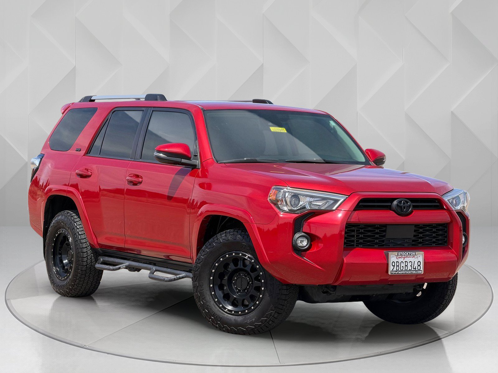 Used 2022 Barcelona Red Metallic Toyota SR5 Premium image 6