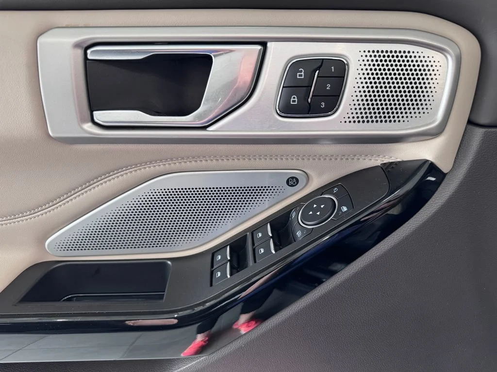 2024 Ford Explorer Platinum - Photo 28