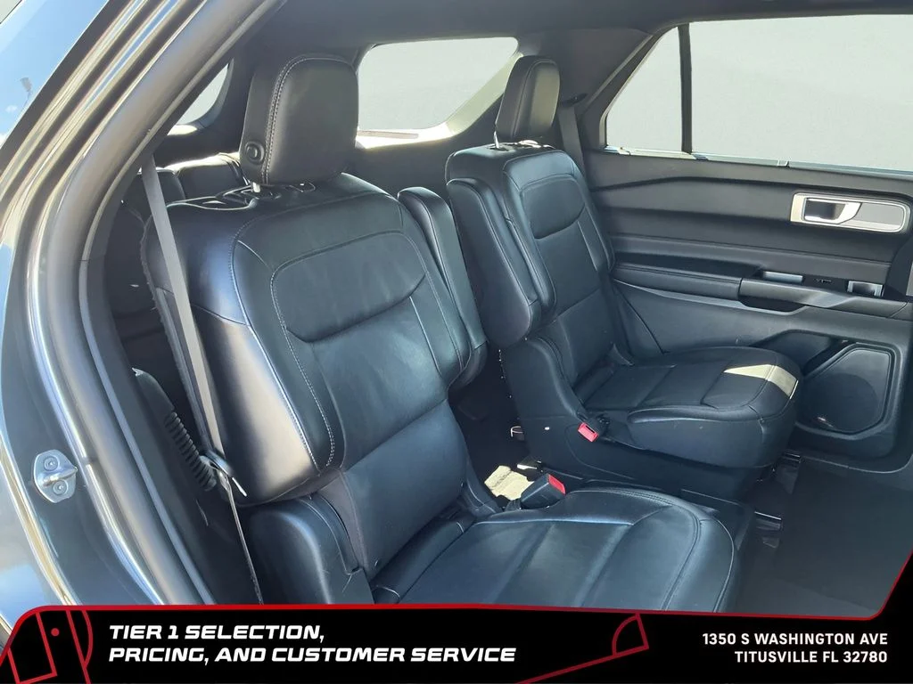 Used 2020 Gray Ford Limited image 12