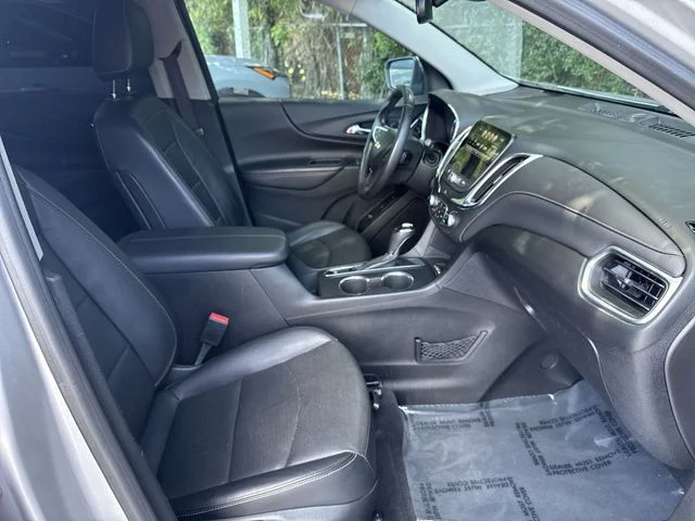 Used 2018 Silver Chevrolet Premier image 10