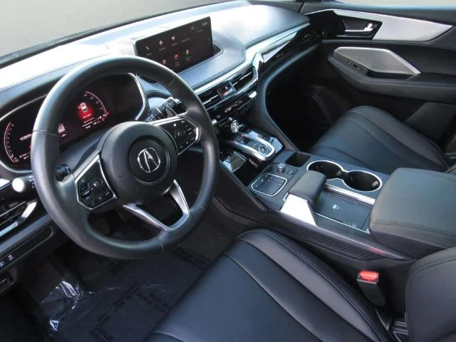 Used 2024 Liquid Carbon Metallic Acura 3.5L image 17
