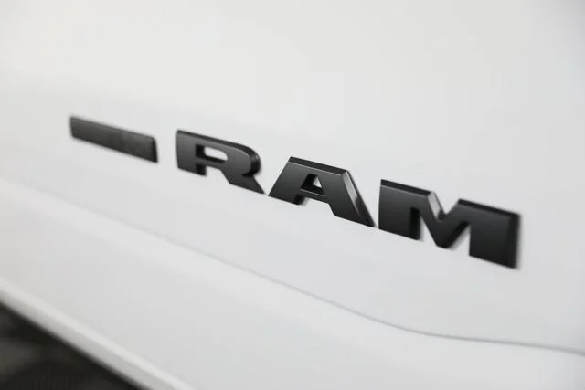 New 2026 Bright White Clear-Coat Exterior Paint RAM Laramie image 31