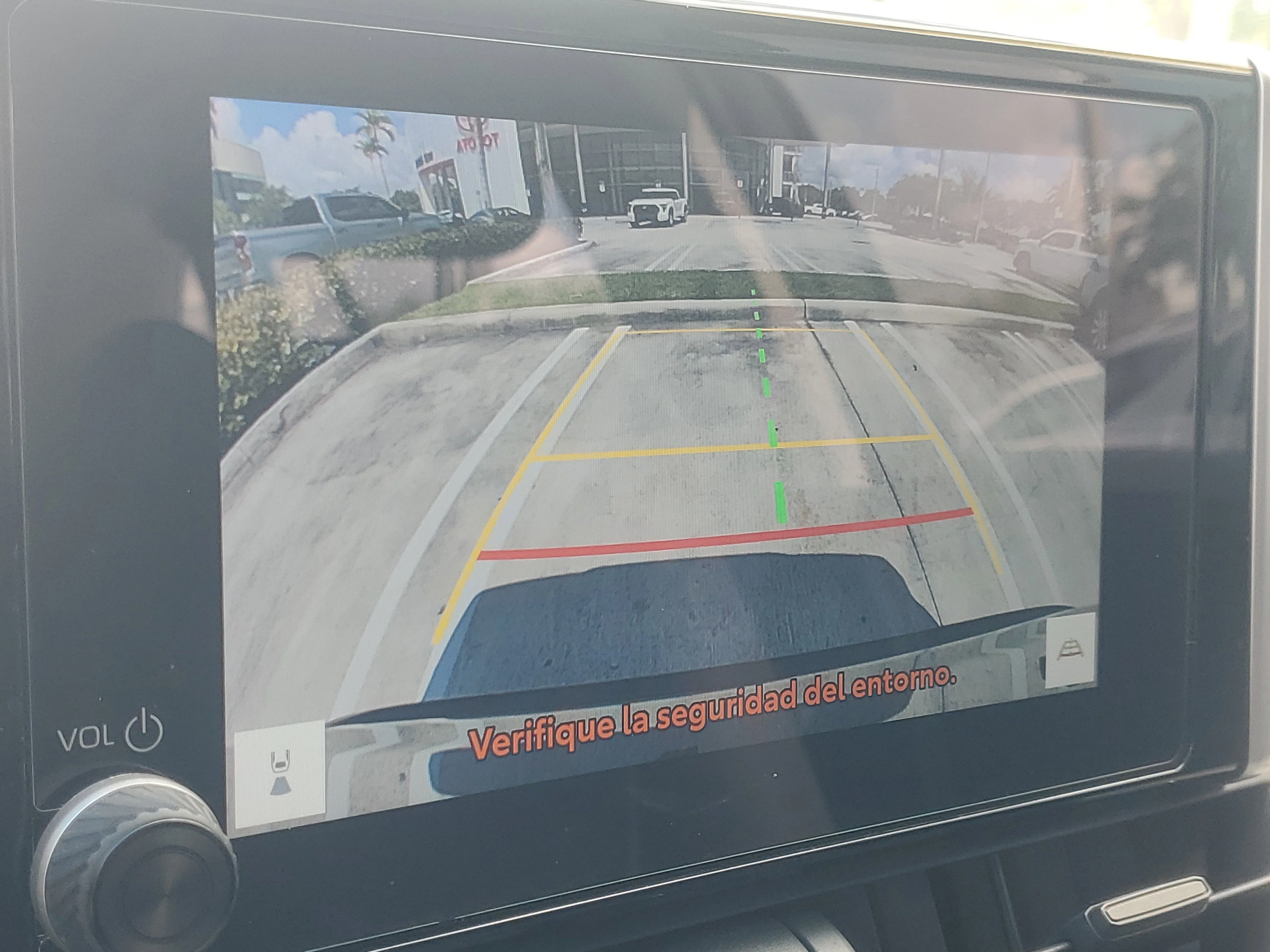 Certified Used 2025 Magnetic Gray Metallic/Midnight Black Metallic Toyota Hybrid XLE image 27