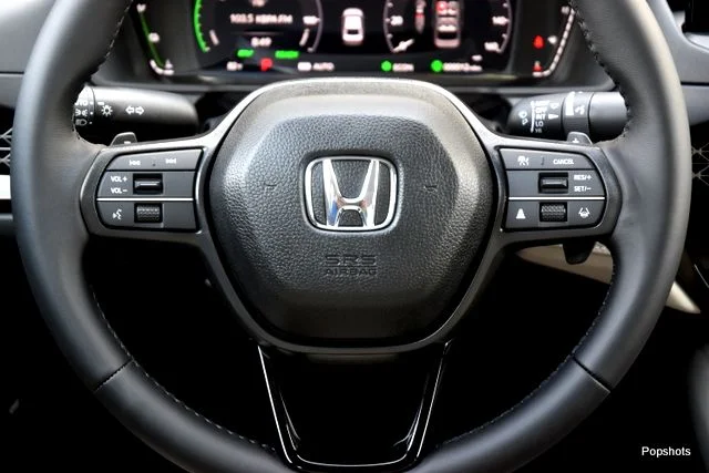 New 2026 Urban Gray Honda EX-L image 12