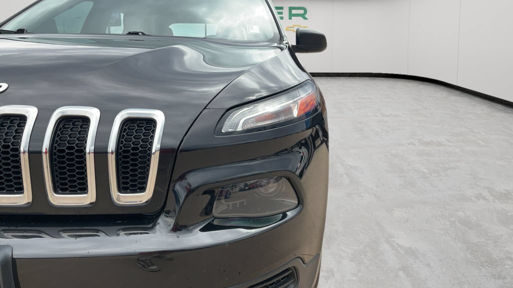 Used 2016 None Jeep Sport image 44