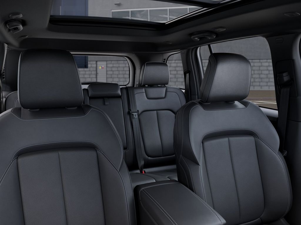New 2026 Bright White Clear-Coat Exterior Paint Jeep Limited Reserve image 26