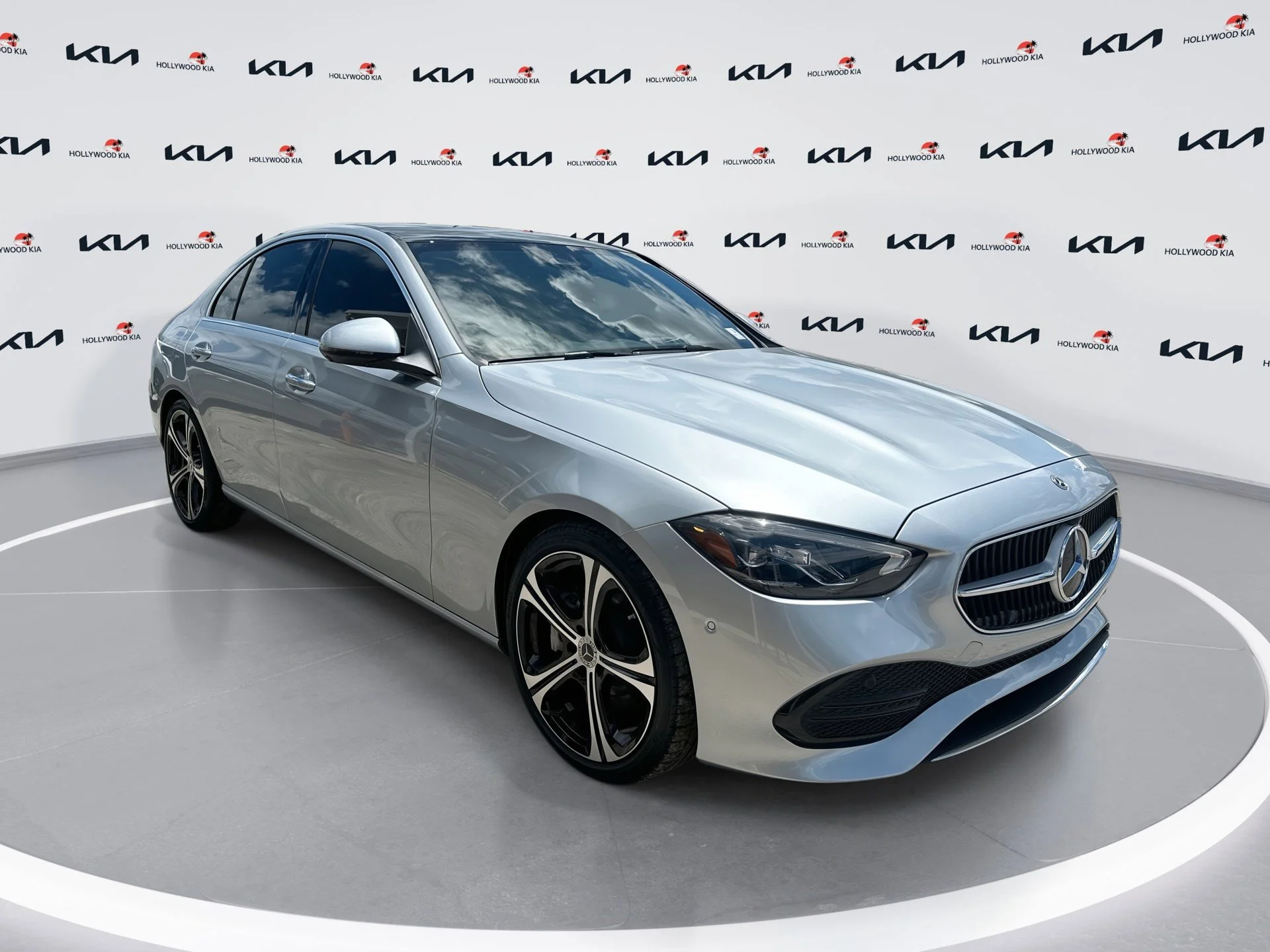 2022 Mercedes-Benz C-Class C 300's photo