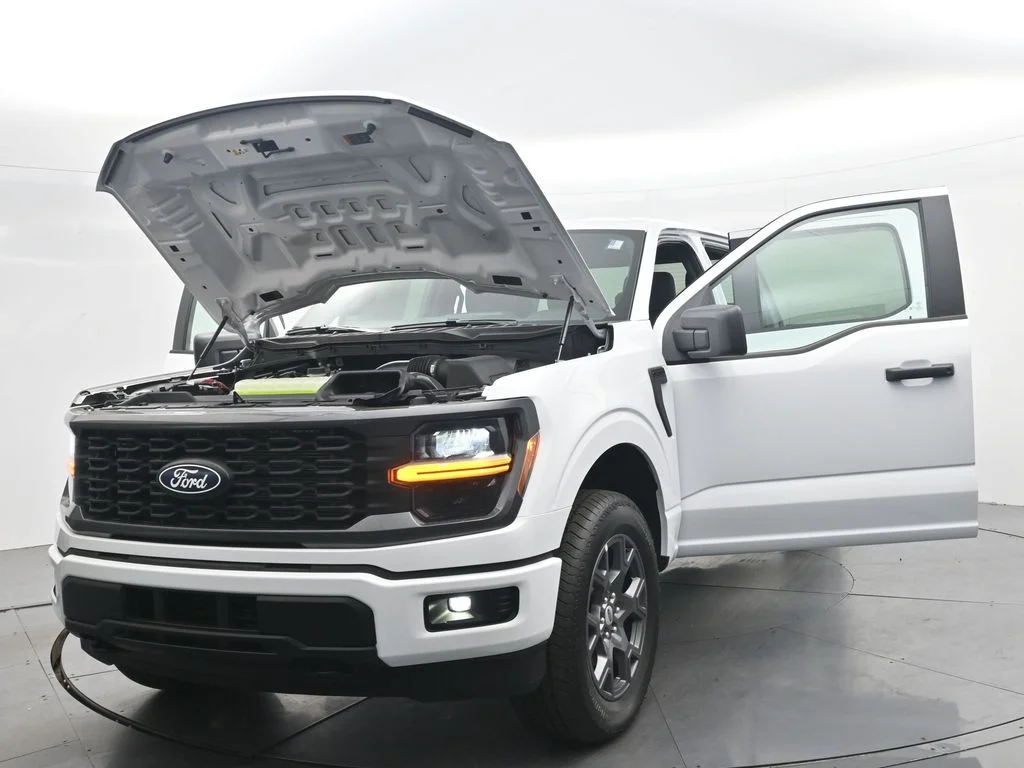 New 2026 Oxford White Ford STX® image 45