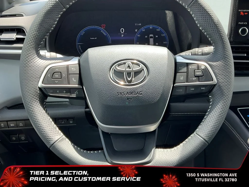 Used 2025 Silver Toyota XSE image 40