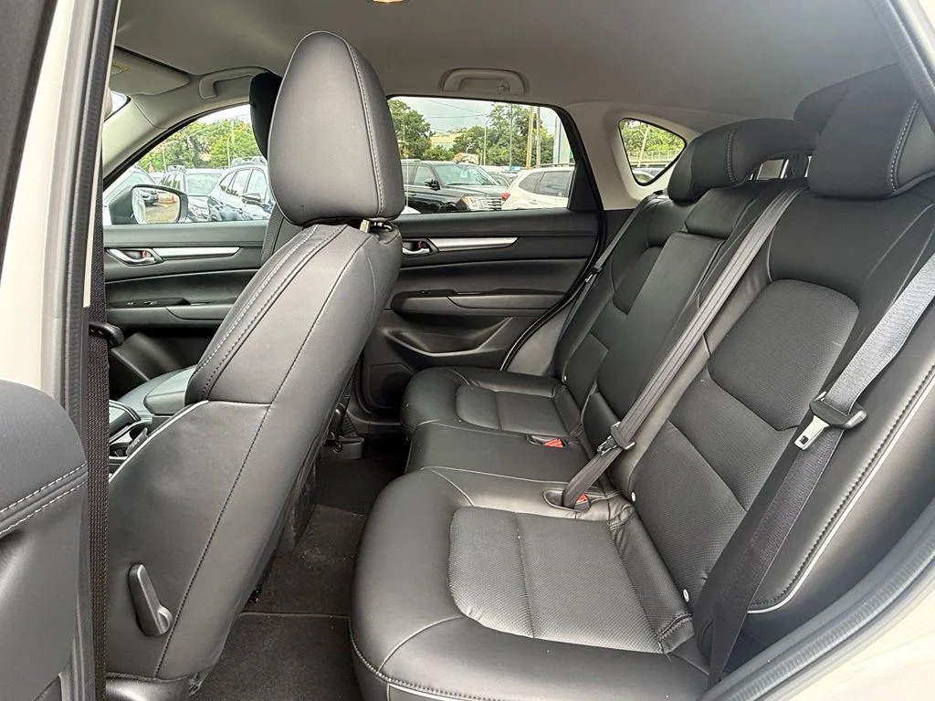 Used 2025 Rhodium White Metallic Mazda 2.5 S Select Package image 23