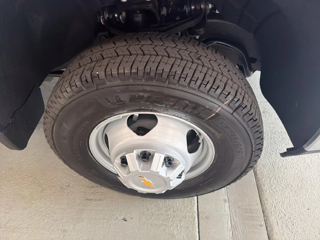 New 2026 Summit White Chevrolet Work Truck image 4