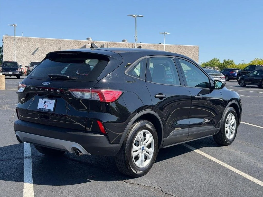 2022 Ford Escape S - Photo 9