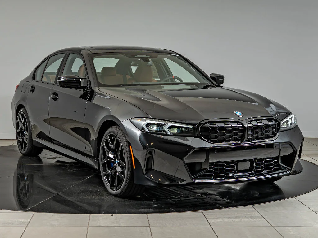 2026 BMW 3 Series M340i - Photo 3