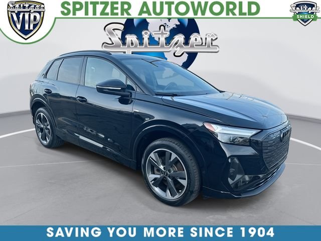 2024 Audi Q4 e-tron Premium Plus