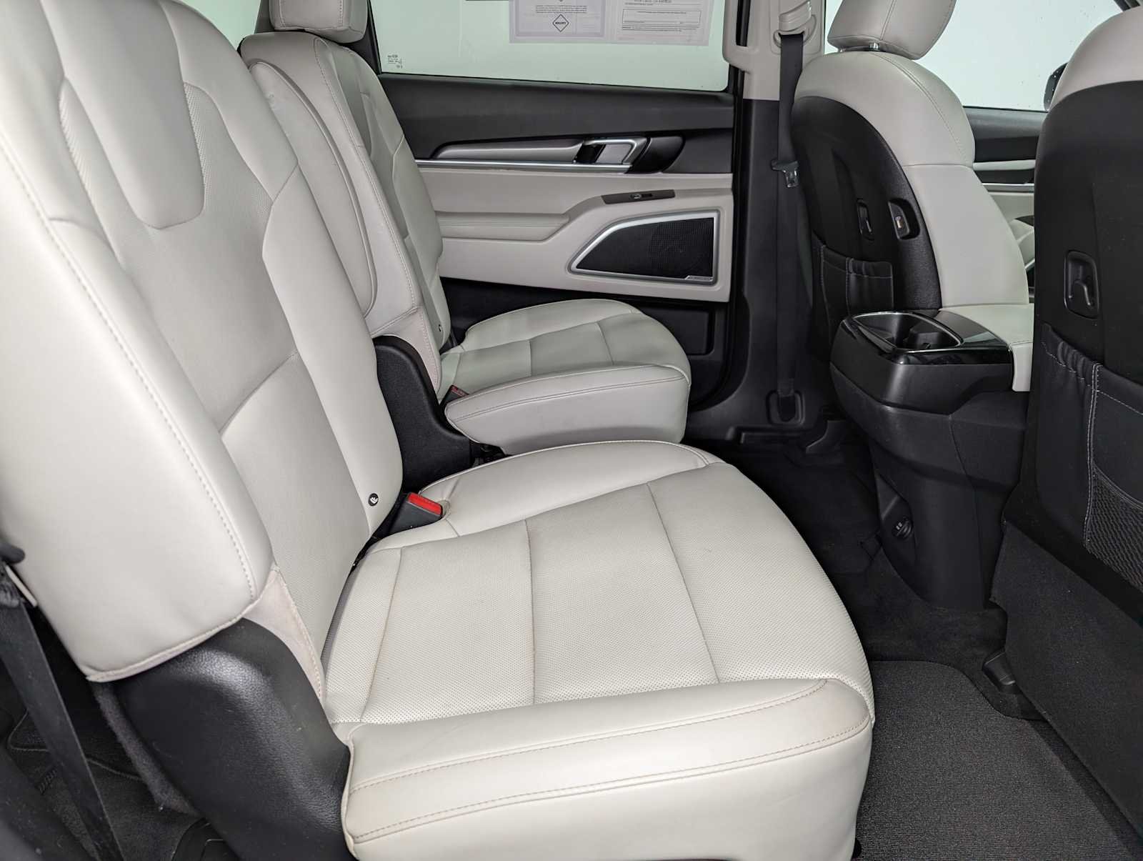 Used 2021 Black Copper Kia S image 43