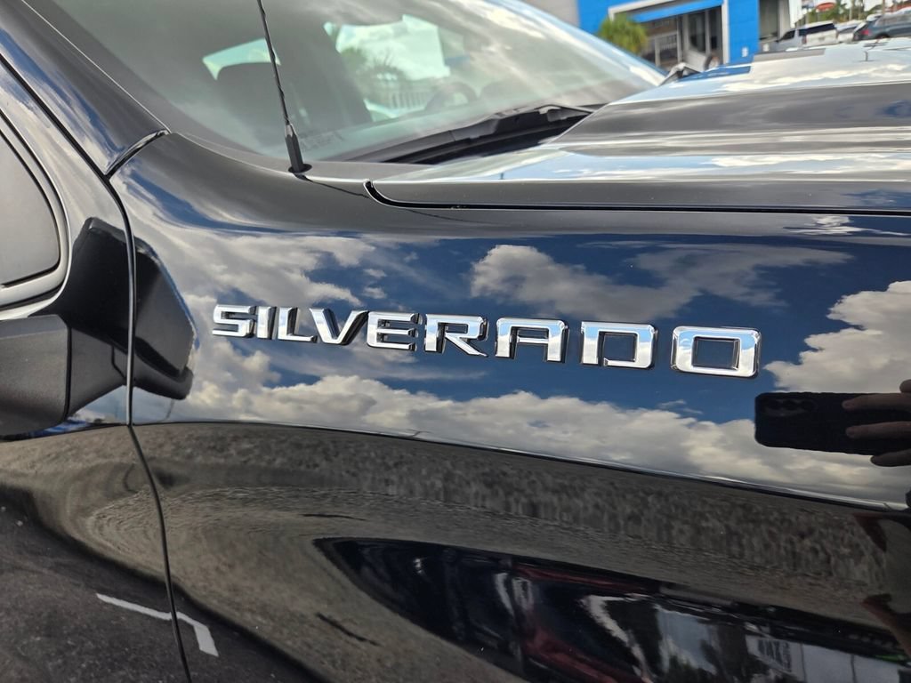 Used 2024 Black Chevrolet LT (2FL) image 4
