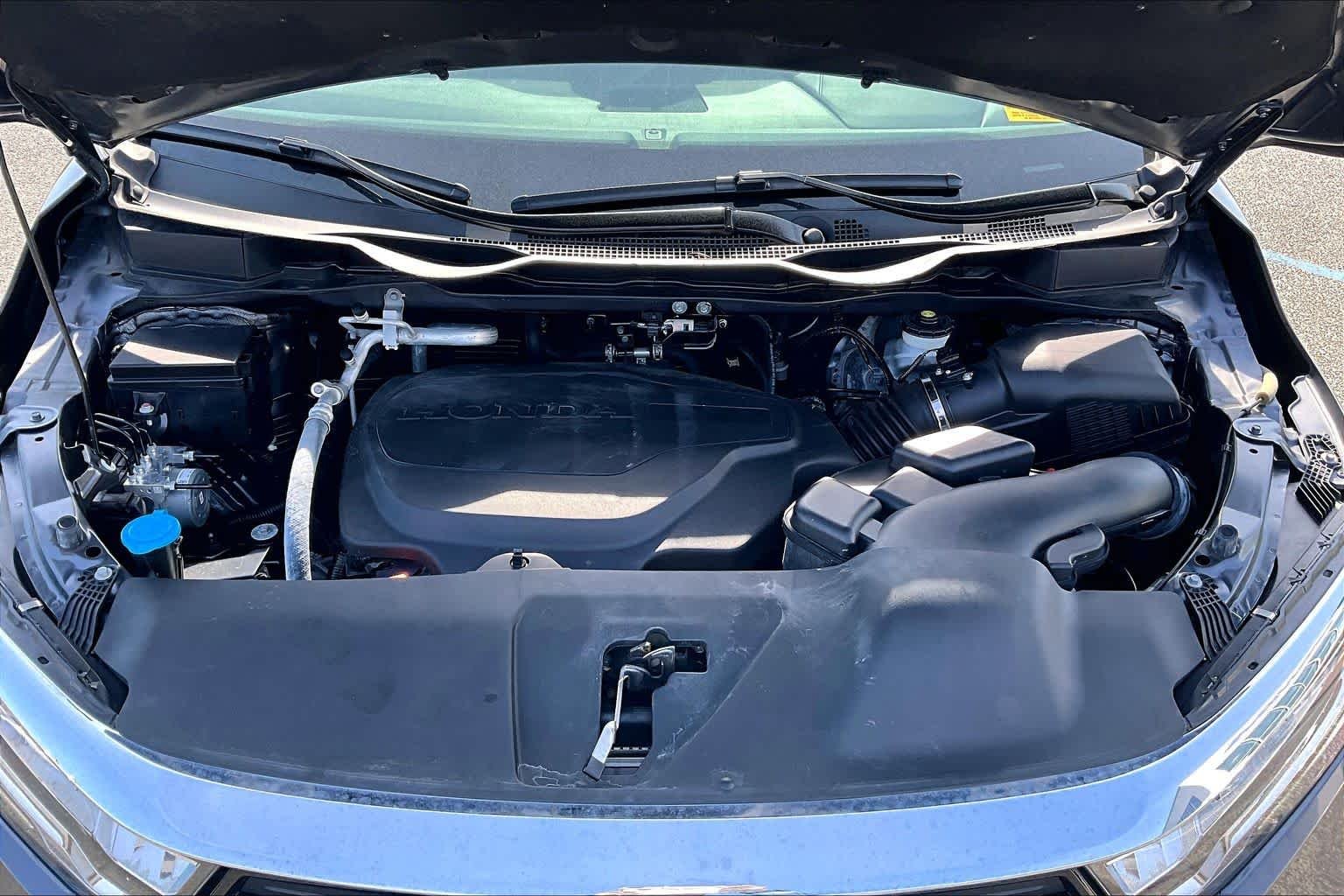 2024 Honda Odyssey Touring - Photo 30