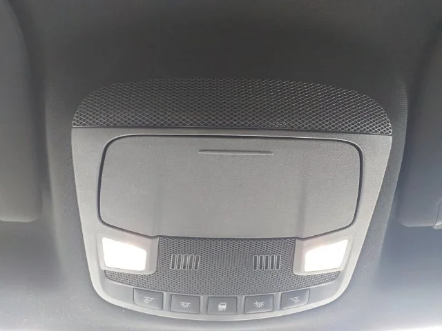 Used 2016 Gray Ford XLT image 27