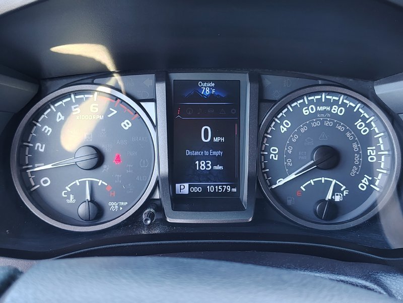 Used 2018 White Toyota TRD Sport image 30