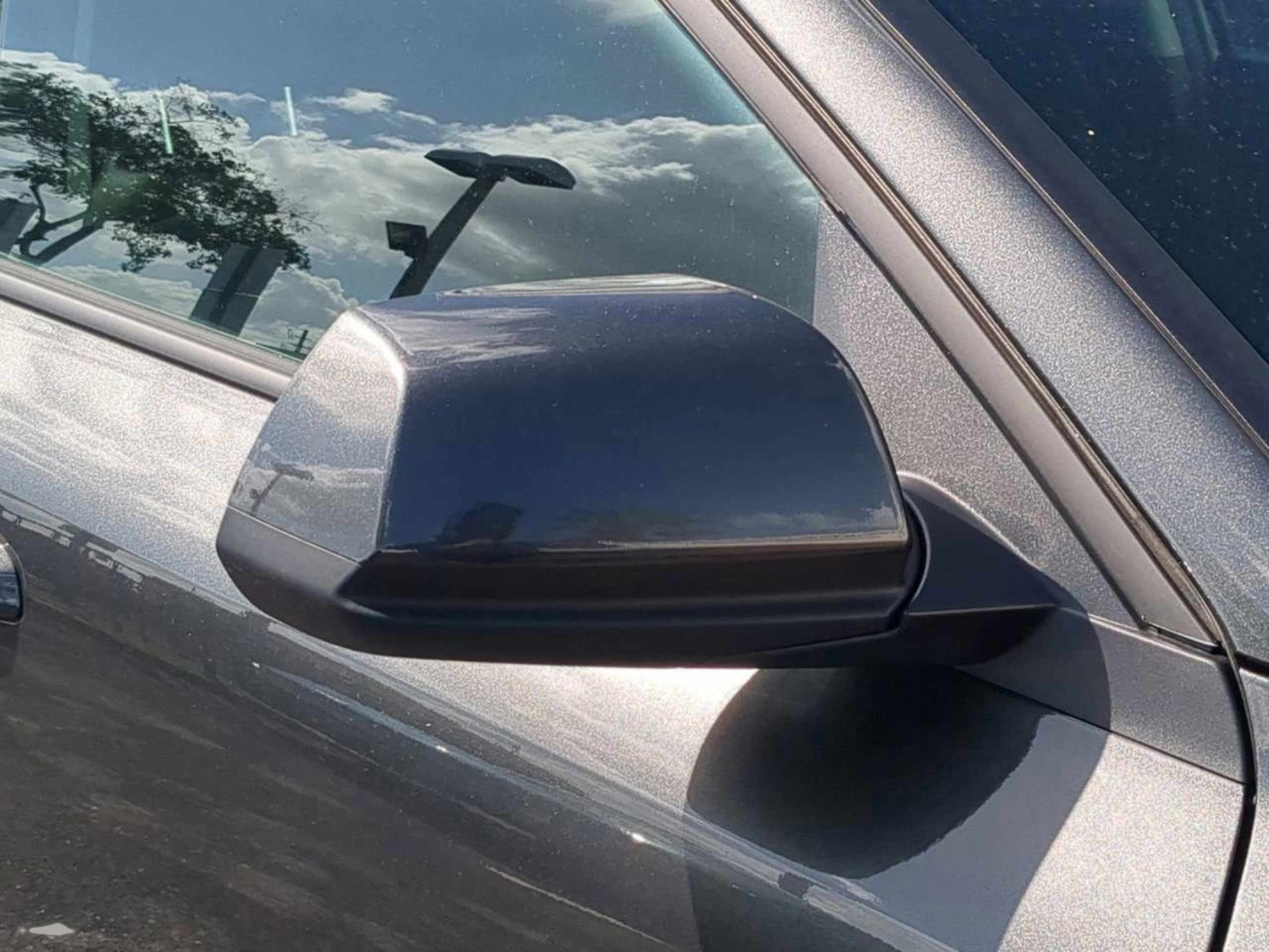 New 2026 Interstellar Gray Kia LX image 13