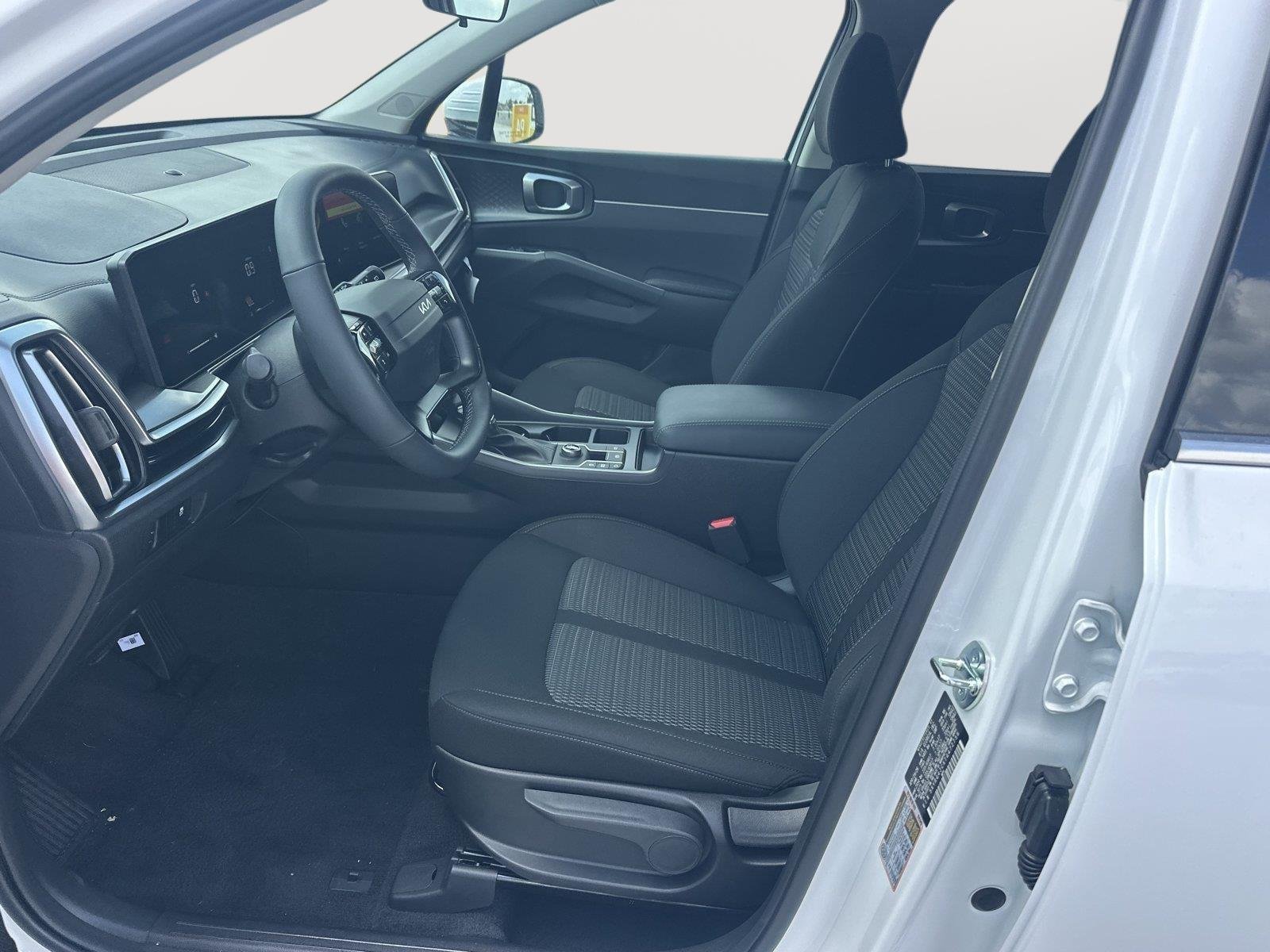 New 2026 Glacial White Pearl Kia LX image 7