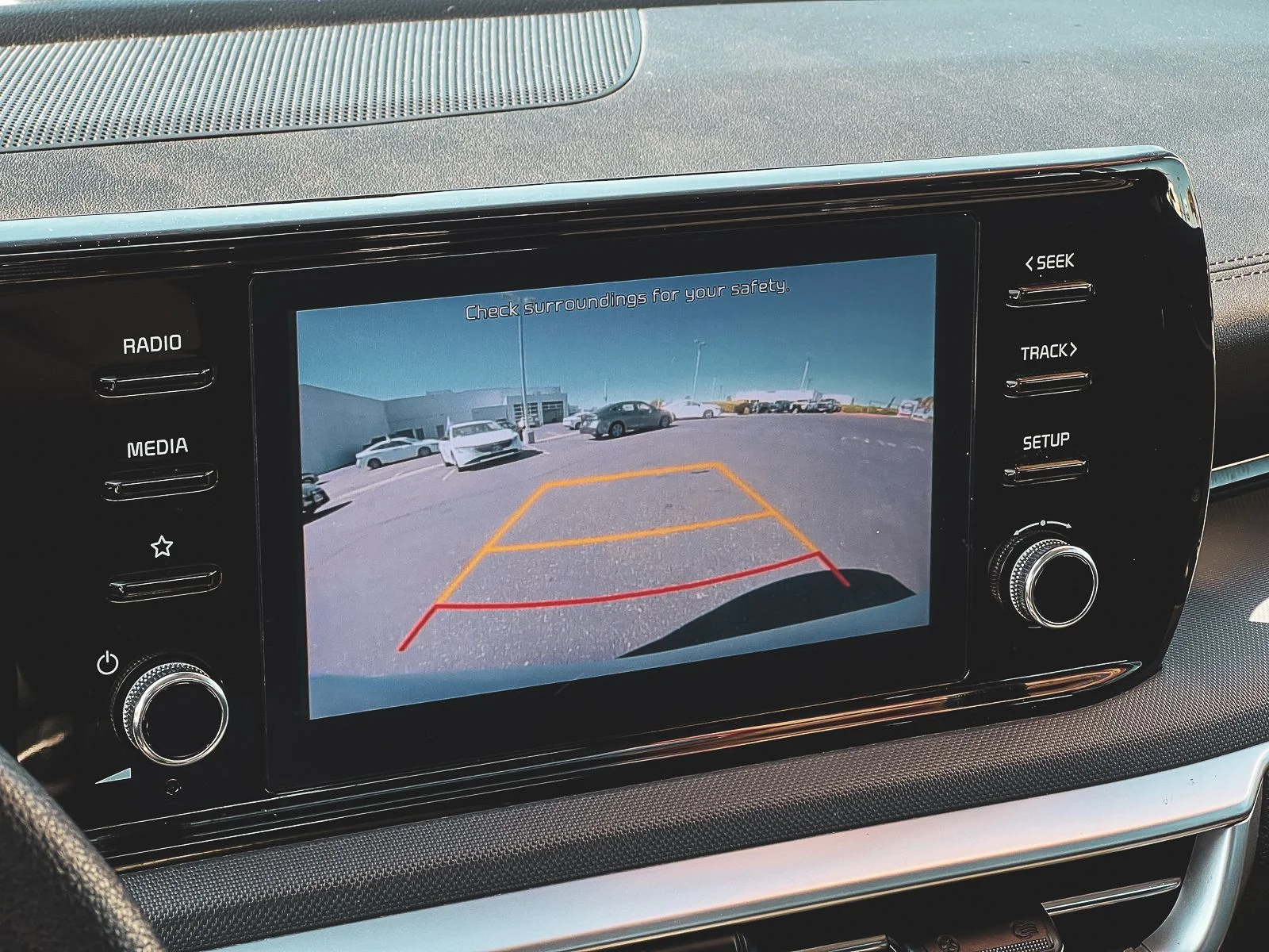 2023 Kia K5 LXS - Photo 21