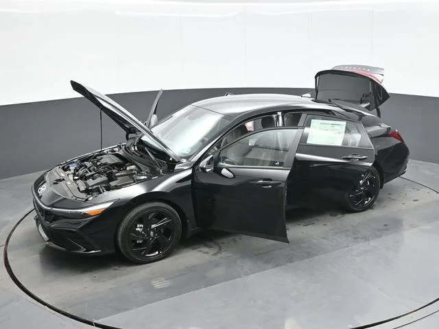 New 2026 Black Hyundai SEL Sport image 28