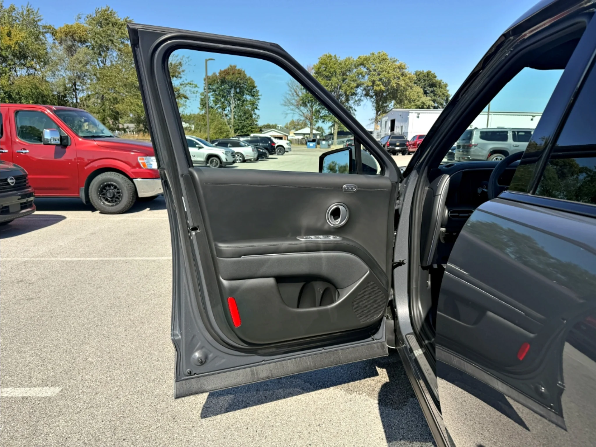 New 2027 Ecotronic Gray Pearl Hyundai Calligraphy image 11