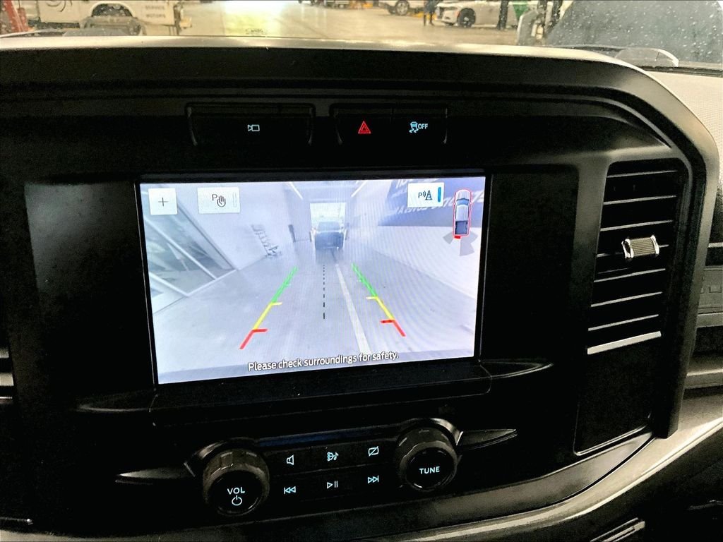 Used 2023 Atlas Blue Metallic Ford XL image 19
