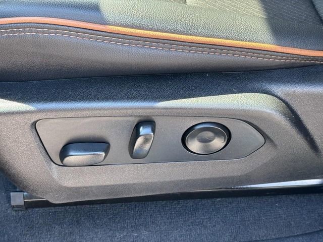 2023 GMC Canyon AT4 - Photo 15